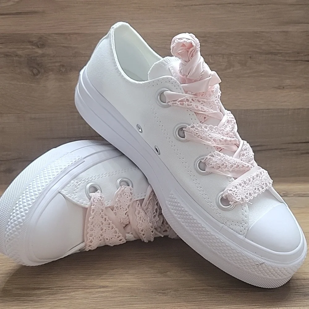 Converse Kids White Sneakers with Pink Laces